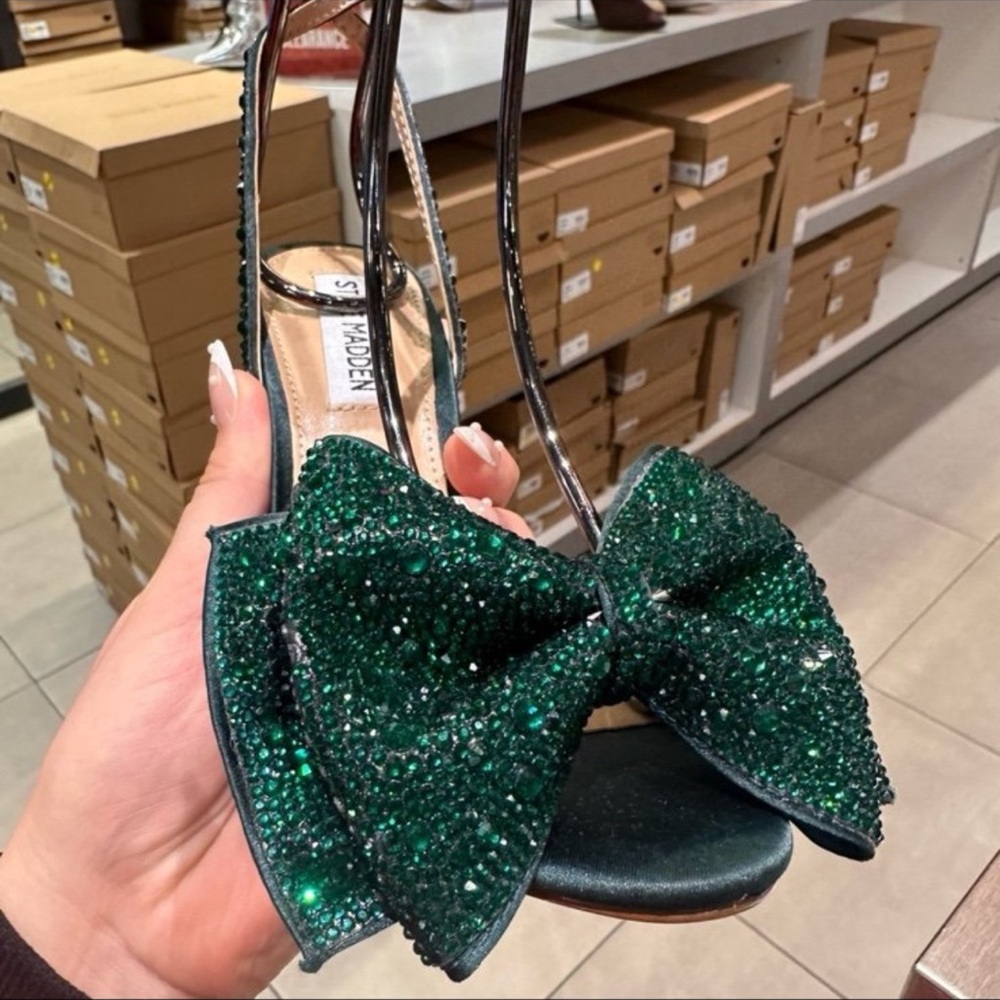 Steve Madden Blossom Green Strappy Heels with Bow Embellished Rhinestone - Picture 8 of 8